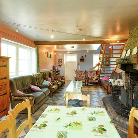 Beautiful Farmhouse In Brisy With Sauna Exterior foto